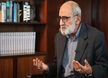 شریعتمداری: پدیده خانمان‌برانداز و عفت‌سوز کشف حجاب به «نیمه‌عریانی» کشیده شده/ لایحه حجاب توسط عوامل داخلی دشمن با فریب سه قوه قضائیه و مقننه و مجریه ارائه شد