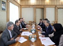 سنایی: گشایش مرزهای زمینی با جمهوری آذربایجان را پیگیری می‌کنیم