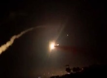 اسرائیل فرودگاه نظامی الشعیرات سوریه را بمباران کرد 