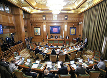 عضو شورای شهر تهران: امتیازدهی به مداحان با وظایف مدیریت شهری مغایرت دارد