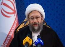  لغو سخنرانی یک نماینده مهم تر بود  یا پخش کردن یک شایعه نسبت به رییس قوه/ از رییس مجلس گله دارم/ نماینده‌ای از  فراکسیون امید با کما ل وقاحت رییس قوه را متهم کرده است