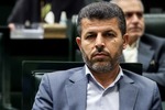 پاپی زاده، عضو هیات رئیسه مجلس: مدیریت تنگه هرمز را واگذار نمی کنیم/ دشمنان هنوز نتوانسته‌اند محل مسئولان ما را ردیابی کنند به همین دلیل حمله را به تاخیر انداختند/ هزینه تسلیم بسیاربیشتر از مقاومت در مقابل آمریکاست/ اولویت اول ما حفظ امنیت رهبری است