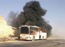 ۱۹ جسد حادثه تصادف نطنز به پزشکی قانونی اصفهان تحویل داده شد
