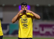 زکی‌پور به استقلال پیوست