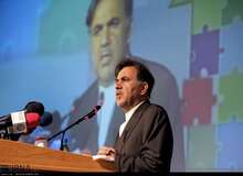 آخوندی: با وجود سه بار استیضاح، به کسی امتیاز ندادم
