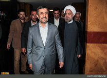 کنایه روحانی به محمود احمدی نژاد/  کاری به حرف این هایی که با ضد ایرانی‌ها در خارج مصاحبه می کنند ندارم