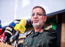 سردار نائینی، سخنگوی سپاه: در جنگ اخیر، مراکز دانش‌بنیان و اطلاعاتی و تنها پالایشگاه فعال اسرائیل را دقیقاً هدف قرار دادیم/ آمادگی‌های امروز ما نسبت به قبل از جنگ، حداقل ۴۰ درصد افزایش یافته