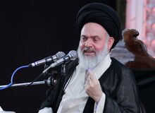 دبیر شورای عالی حوزه های علمیه: با اهانت فرانسوی ها به رهبر معظم انقلاب بساط شان درهم ریخته خواهد شد