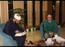 علاقه شدید دبیر امر به معروف «خرما» سوژه شبکه های مجازی شد+ فیلم
