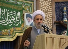 خط و نشان امام جمعه شیراز برای آمریکا/ دژکام: ملت ایران در برابر همه توطئه‌ها ایستاده/ هیچ تهدیدی نمی‌تواند اراده ملت را بشکند