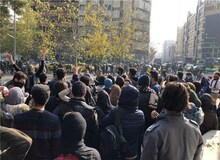 بیانیه جمعی از استادان حقوق: برچیدن گشت‌های ارشاد فوری است/ نهادهای حکومتی پس از مرگ مهسا امینی عذرخواهی هم نکردند/ نیروهای مسلح انتظامی و غیرانتظامی نباید وارد دانشگاه بشوند