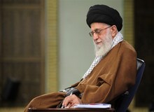 آیت الله خامنه ای: با پرهیز از همه‌ی آسیب های محتمل یا موهوم می توان سیاست افزایش نسل را اجرایی کرد
