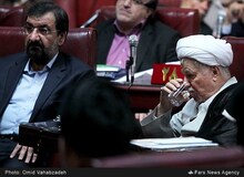 کنایه سید حسین مرعشى به محسن رضایی:  رضایی زمانی که هاشمی در قدرت بود اطراف او می چرخید؛ همین که ایشان کنار رفت رفتار آقای رضایی تغییر کرد/ آقای رضایی هنوز تصور می‌کنند برای اخذ جایگاهی در نظام سیاسی کشور باید به آقای هاشمی حمله کند
