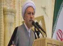 امام جمعه شیراز: می خواهند چهره پهلوی را در نظر مردم خوب جلوه دهند