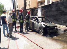انفجار ترانس برق در اهواز ۳ خودرو را به آتش کشید/ FIM