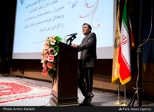آخوندی: تاراج کنندگان پول موسسه‌های اعتباری در ظاهر پشتیبان ملت شده‌اند
