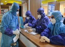  ۴۰ پزشک و ۱۳۰ پرستار قمی حین خدمت به کرونا مبتلا شدند 