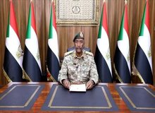 البرهان: آماده همکاری با ترامپ برای پایان دادن به جنگ سودان هستیم