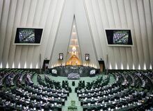 داریوش قنبری: دستکاری در بودجه یعنی بود و نبود مجلس در ساختار سیاسی کشور تفاوتی ندارد