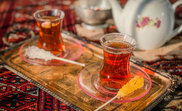نوشیدن چای خطر بیماری‌های عروقی را کاهش می دهد