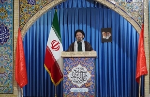 نماینده ولی فقیه در لرستان: قاتلین رهبر شهید و همه شهیدان باید قصاص شوند