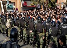 محمود صادقی: یکی از نمایندگان عضو جبهه پایداری پس از اعلام آمار ۱۵۰۰ نفر توسط رویترز خوشحال بود که این آمار باعث می‌شود مردم بترسند!