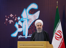 همزمان با ۱۶ آذر؛ روحانی به دانشگاه تهران می‌رود