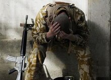 خودکشی سرباز وظیفه سر پست نگهبانی با سلاح جنگی در بم
