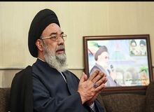 نماینده ولی فقیه در اصفهان: زندان باید یک دانشگاه تربیتی باشد/  رها کردن زندانی بدون مبلغ دینی و مشاور مذهبی و تربیتی کاری اشتباه است