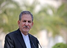 جهانگیری: خیلی از دوستان به من گفتند از دولت کناره گیری کنم  