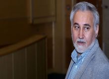 وکیل محمدرضا خاتمی: اطلاعی از صدرو حکم موکلم ندارم