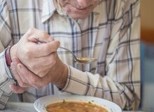 پارکینسون چیست؟/ عوارض و نشانه ها 