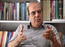 عباس عبدی: جمعیت ایرانیان مهاجر در ۳ سال گذشته بیش از دو برابر شده؛  ۳۰ درصد متخصصان کشور مهاجرت کردند