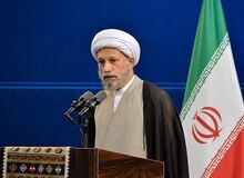 امام جمعه شیراز: از گرانی و تورم ناراحتیم