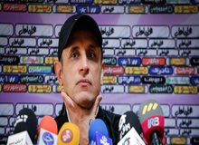 واکنش سرمربی پرسپولیس به اعتراض های اخیر: اکثریت مردم با توجه به اتفاقات اخیر ناراحت هستند؛ صحبت درباره فوتبال فایده ای ندارد/ عزادار همه عزیزانی هستیم که از دست رفتند