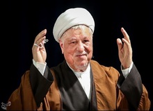 هاشمی اولین کسی بود که انقلابی نبودن احمدی نژاد را فهمید