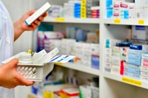 تقلب دارویی؛ فروش داروی ۱۵۰ میلیون تومانی حاوی آب مقطر