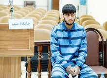 حکم اعدام ماهان صدرات تا حصول نتیجه از دیوان عالی کشور متوقف شد