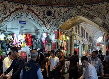 جولان فقر زیر آسمان‌ تهران؛ شرمِ نان و آبروداری/ پیرمرد بازنشسته‌ای که با کمک دیگران زندگی می‌کند/ این کیف ۳۵۰ هزار تومانی را قسطی به من می‌دهید؟