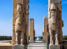 «تخت‌جمشید» تعطیل شد