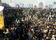 روزنامه جمهوری اسلامی: اربعین امسال نهایت بی تدبیری بود/ مردم با انواع مشوق‌ها و با تبلیغات بسیار پرسروصدا به عزیمت به مرزها تشویق اما سرگردان شدند