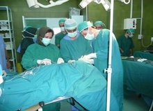 ۱۱ سنگ کلیه از بدن یک بیمار در هرمزگان خارج شد
