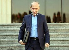 واکنش رئیس سازمان صدا و سیما به انتقادات مردم از خط سفید/ من بعد از جنگ دیگر از موبایل همراه استفاده نمی‌کنم اما...