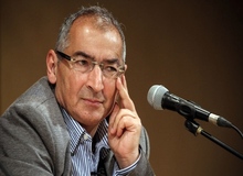 کیهان: زیباکلام کودن است/ خدا به داد دانشجویانی برسد که این استاد آنهاست