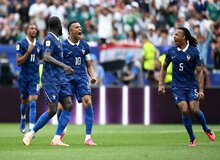 فرانسه به جمع ۸ تیم برتر رسید