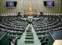 جمع آوری ۱۵۰ امضای نمایندگان برای ابقای ظریف در وزارت خارجه
