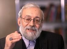لاریجانی: باید برای جنگ ۳-۴ ساله آماده‌ باشیم + ویدئو