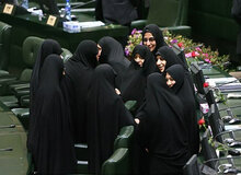 مخالفت لاریجانی با تشکیل کمیسیون زنان در مجلس

