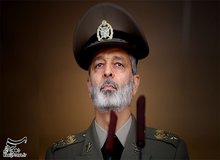 فرمانده کل ارتش: کمک‌های ارتش به مردم کرمانشاه ادامه خواهد داشت