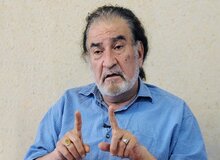مدیر پیشین مرکز سرود و موسیقی صداوسیما: اینکه در سرود سلام فرمانده ۲ نامی از امام برده نشده قطعاً قصور است/ نمی‌شود بدون اشاره به حضرت امام درباره امام زمان صحبت کرد/ اگر امروز کره زمین حضرت مهدی(عج) را می‌شناسند به خاطر انقلاب است